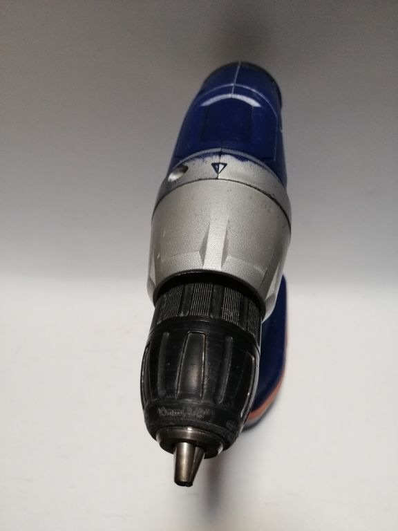 WKRĘTARKA POWER FORCE 18V + ŁADOWARKA