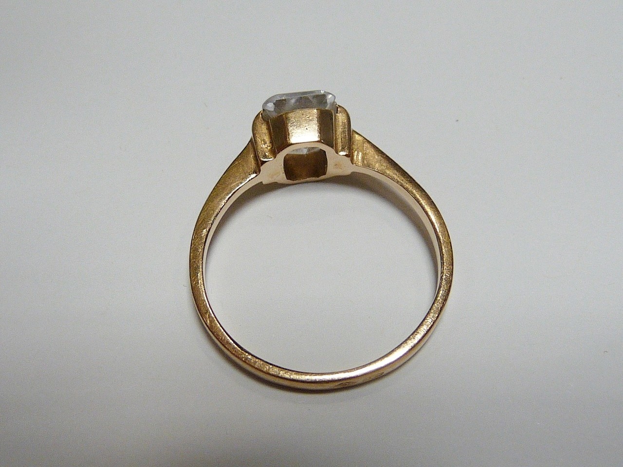 zloty-pierscionek-pr585-288g-cechy-brak