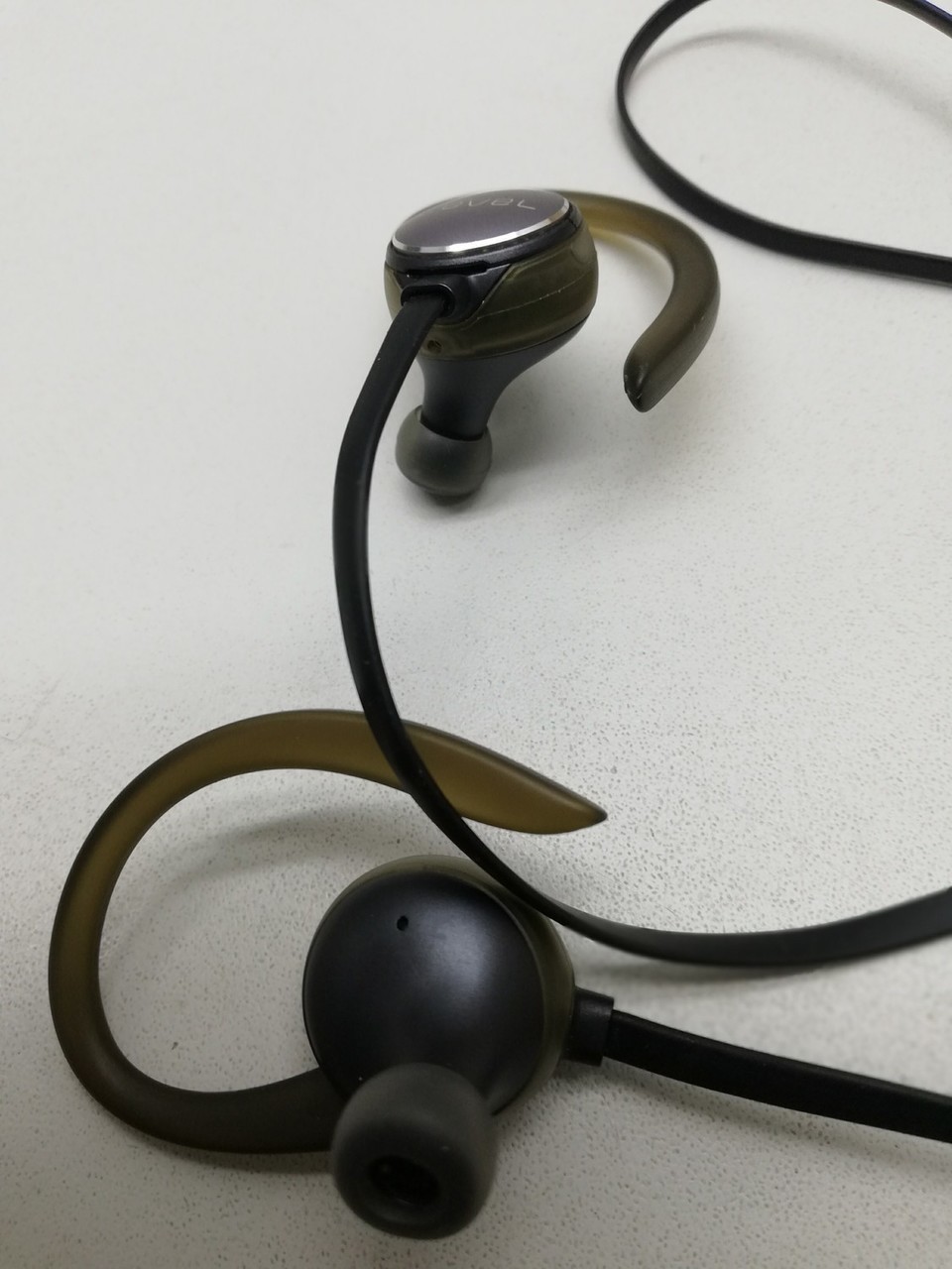 sluchawki-samsung-level-active-kolor-dominujacy-129357-2