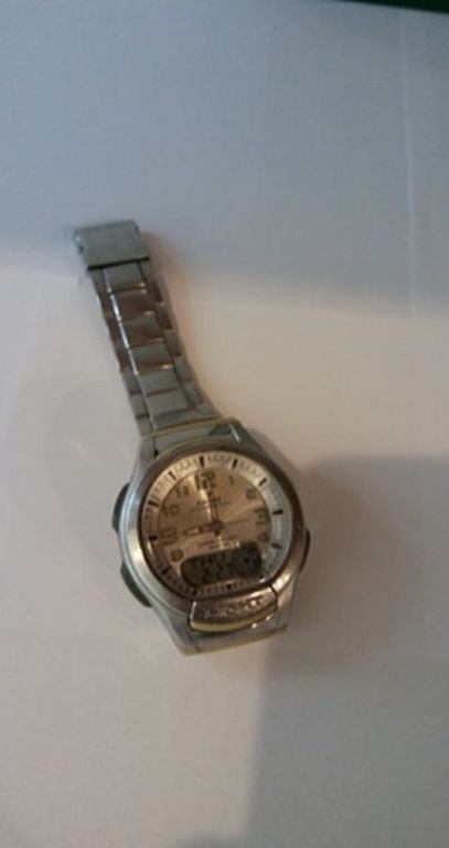 ZEGAREK CASIO ILLUMINATOR
