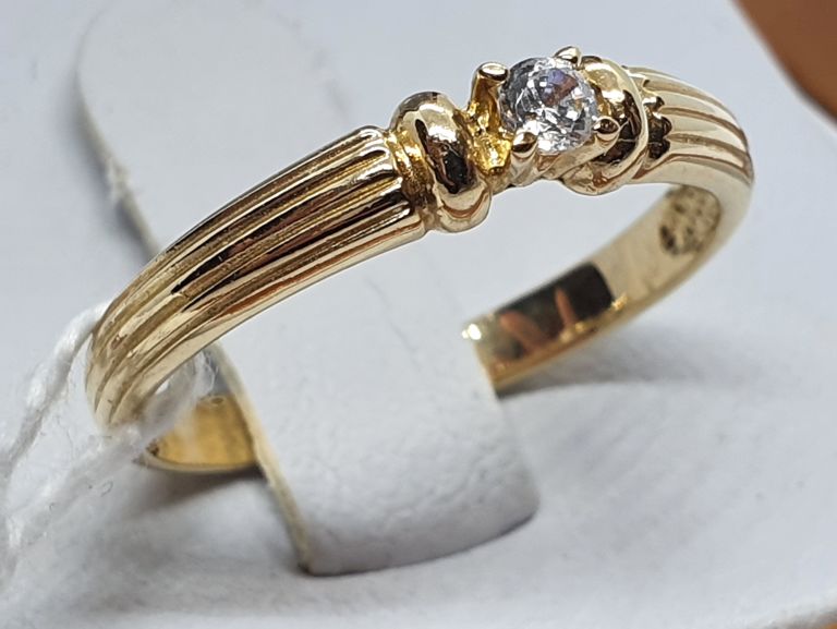 zloty-pierscionek-585-232g-kamien-cyrkonia