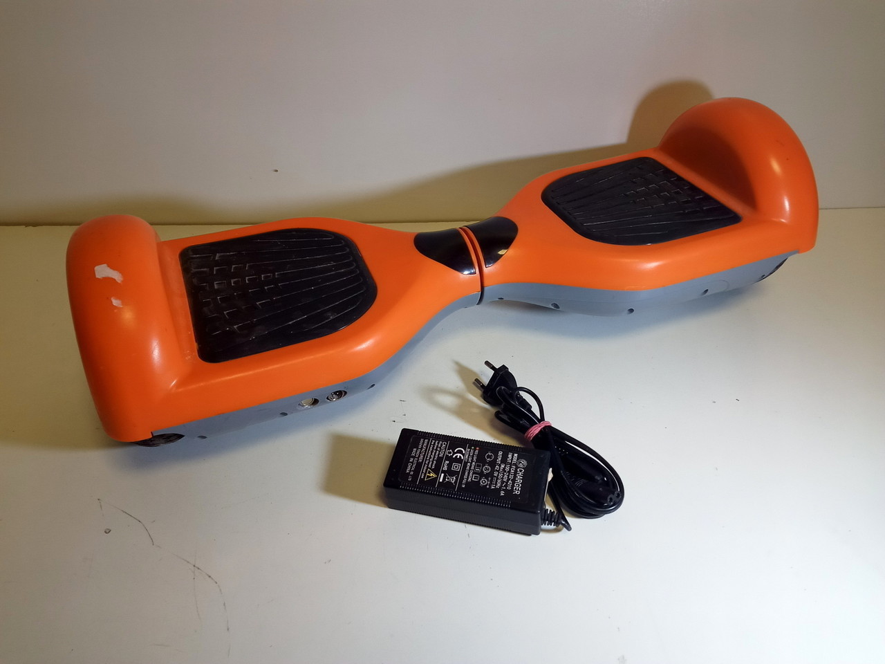 deskorolka-elektryczna-manta-shb001n-shark-65-niepodleglosci-393-gryfice