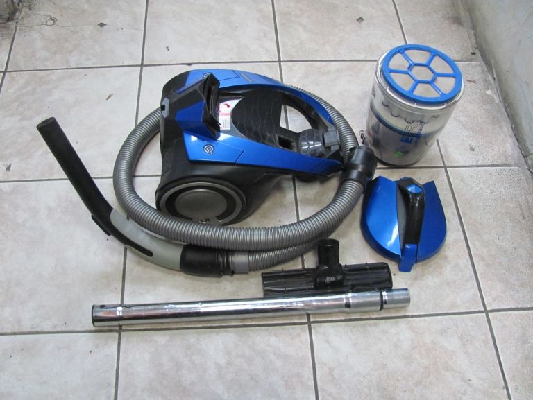 odkurzacz-bezworkowy-dirt-devil-rebel-54-he-stan-uzywany