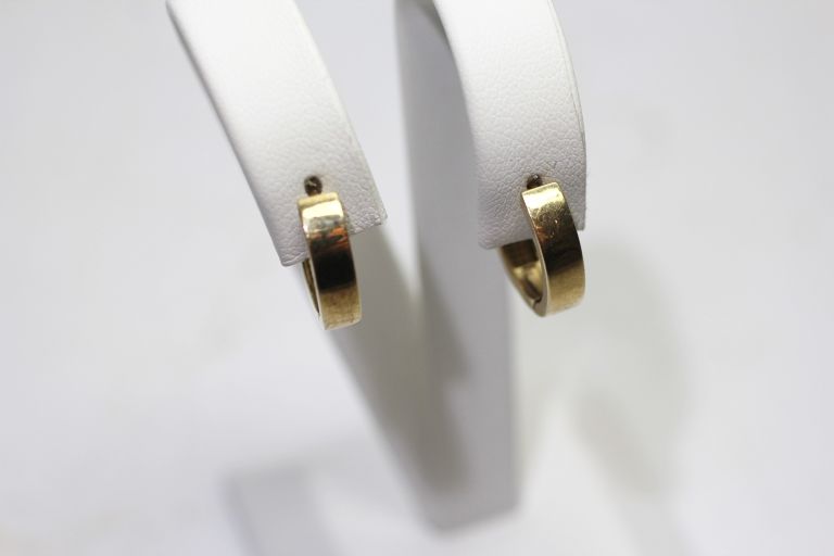 zlote-kolczyki-zamkniety-bigiel-333-8k-351g-marka-inna-marka