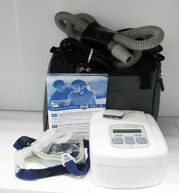 aparat-do-zapobiegania-bezdechowi-nocnemu-sleepcu-grochowska-173-warszawa