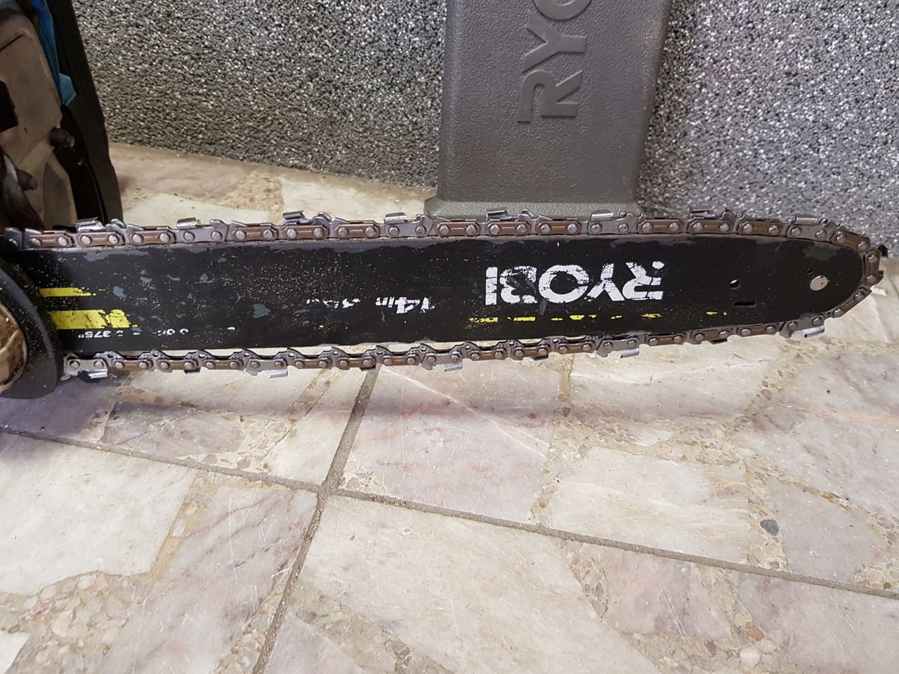 pila-lancuchowa-ryobi-marka-ryobi