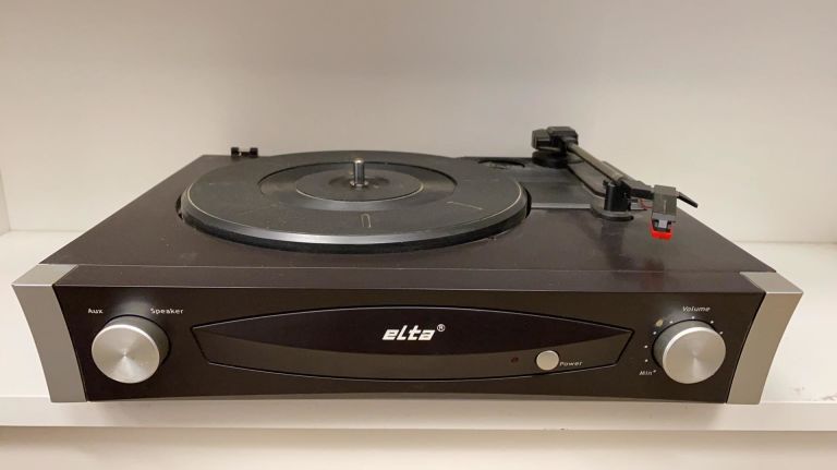 gramofon-elta-2950-plyta-hits-of-bbc-and-alaska-legionow-50-lodz