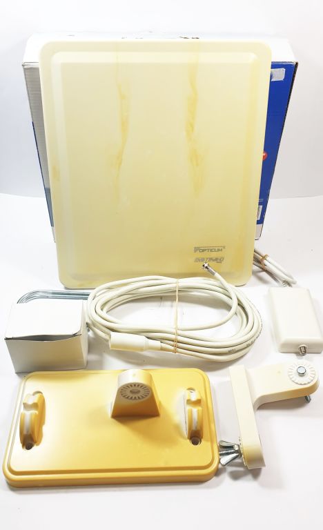 ANTENA OPTICUM AX 800 DVB-T