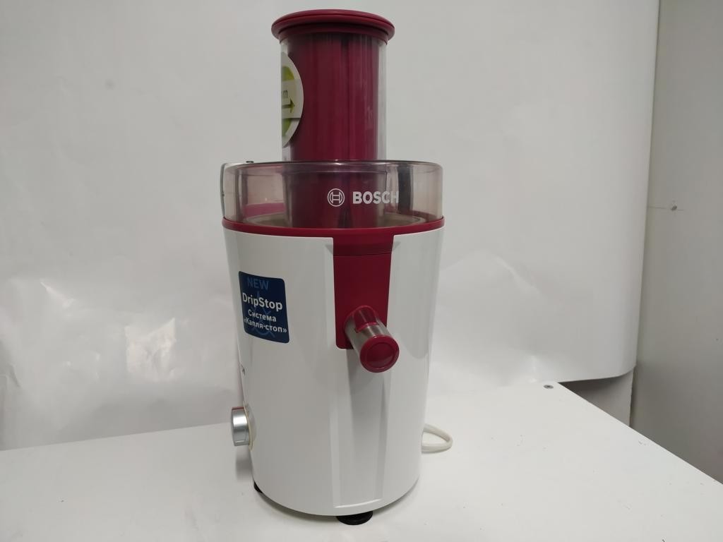 sokowirowka-bosch-cncj03-700w-mes-25a0-marka-bosch