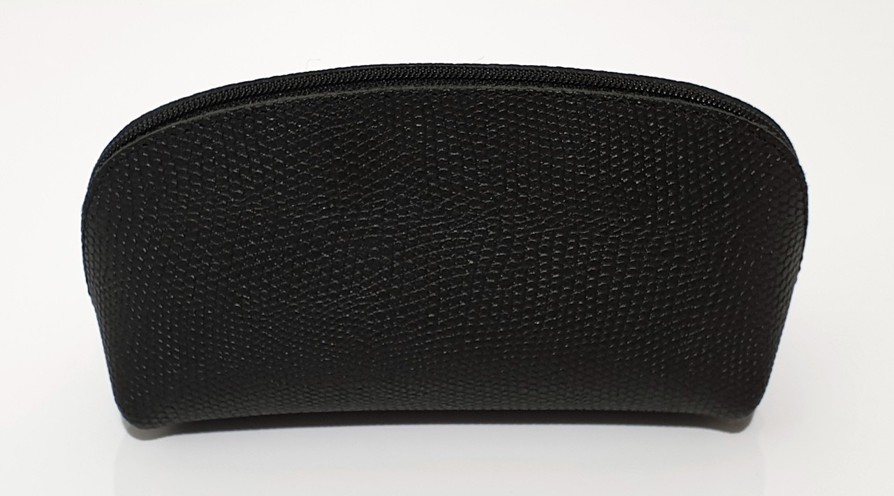 kosmetyczka-czarna-z-bursztynem-batycki-kolor-dominujacy-czarny