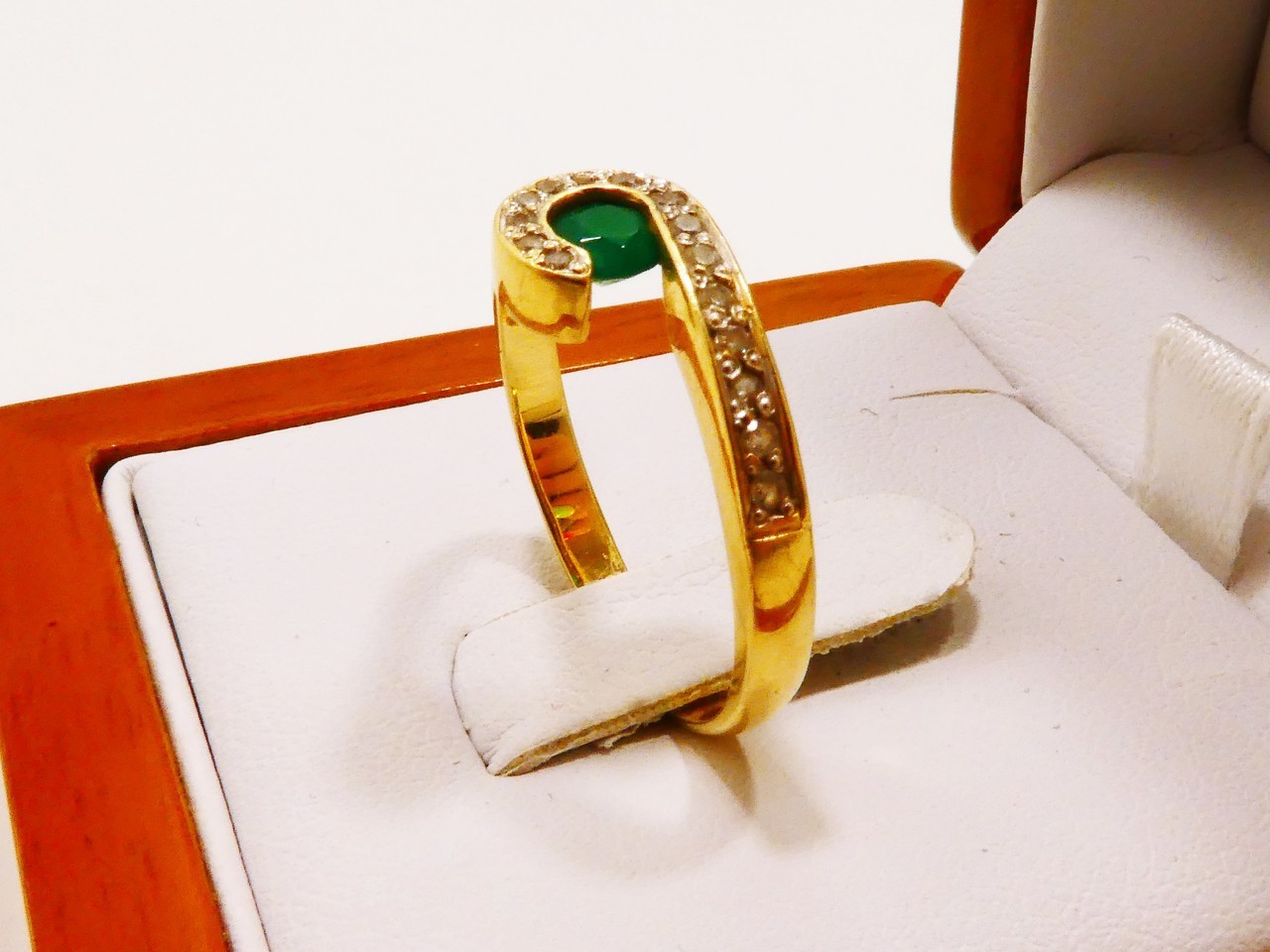 ladny-zloty-pierscionek-263g-585-r17-rozmiarsrednica-wew-mm-171800