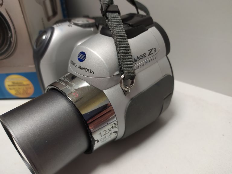APARAT KONICA MINOLTA DIMAGE Z3