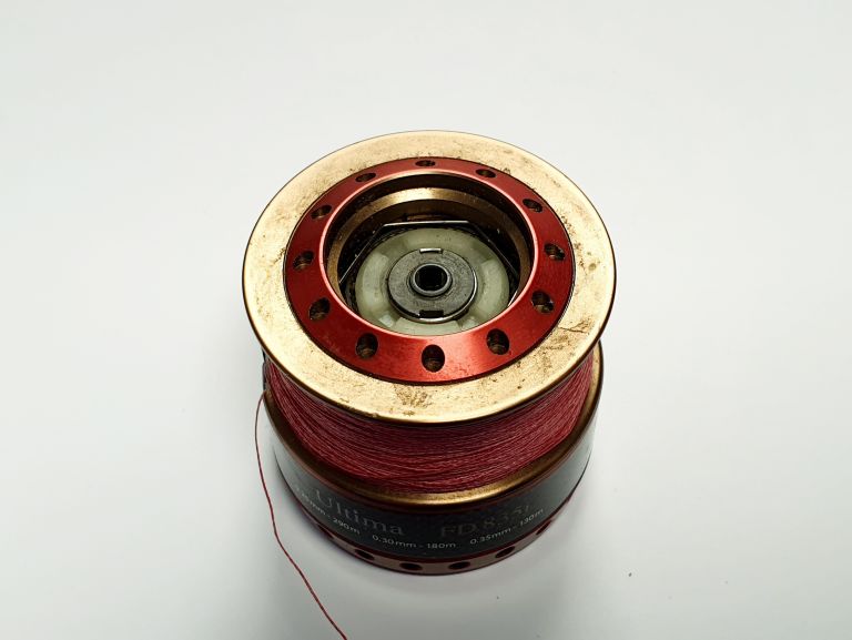 SZPULA DRAGON ULTIMA FD 835I Z ŻYŁKĄ