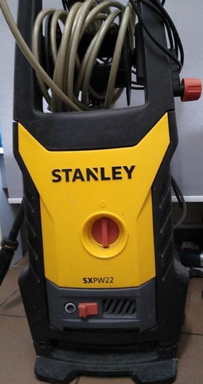 myjka-wysokocisnieniowa-stanley-sxpw22-zgierska-38-lodz