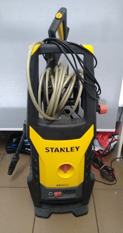 myjka-wysokocisnieniowa-stanley-sxpw22-rodzaj-pompy-aluminiowa