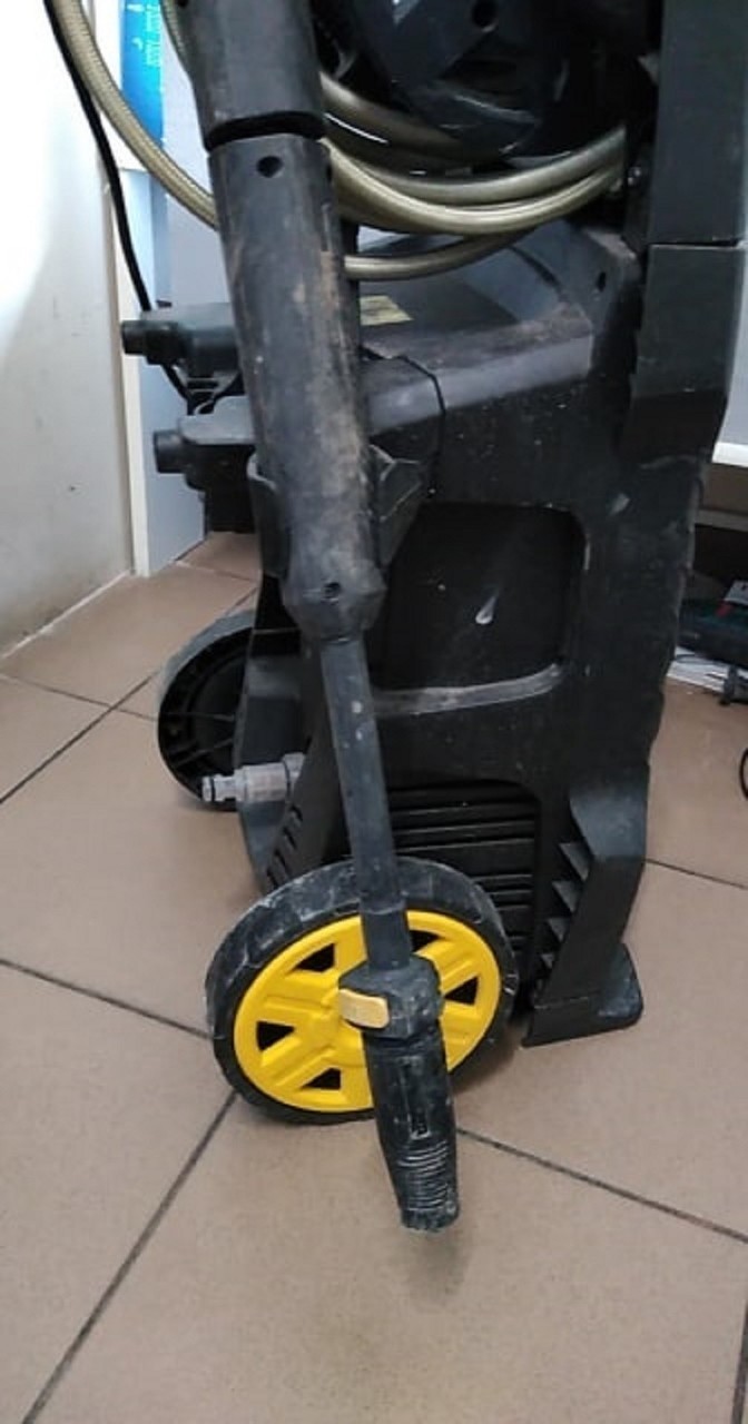 myjka-wysokocisnieniowa-stanley-sxpw22-cisnienie-robocze-150