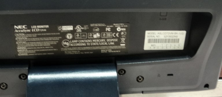 MONITOR NEC ACCUSYNC 72 VM LCD17"