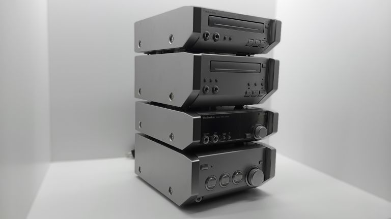 WIEŻA TECHNICS ZESTAW+2 KOLUMNY