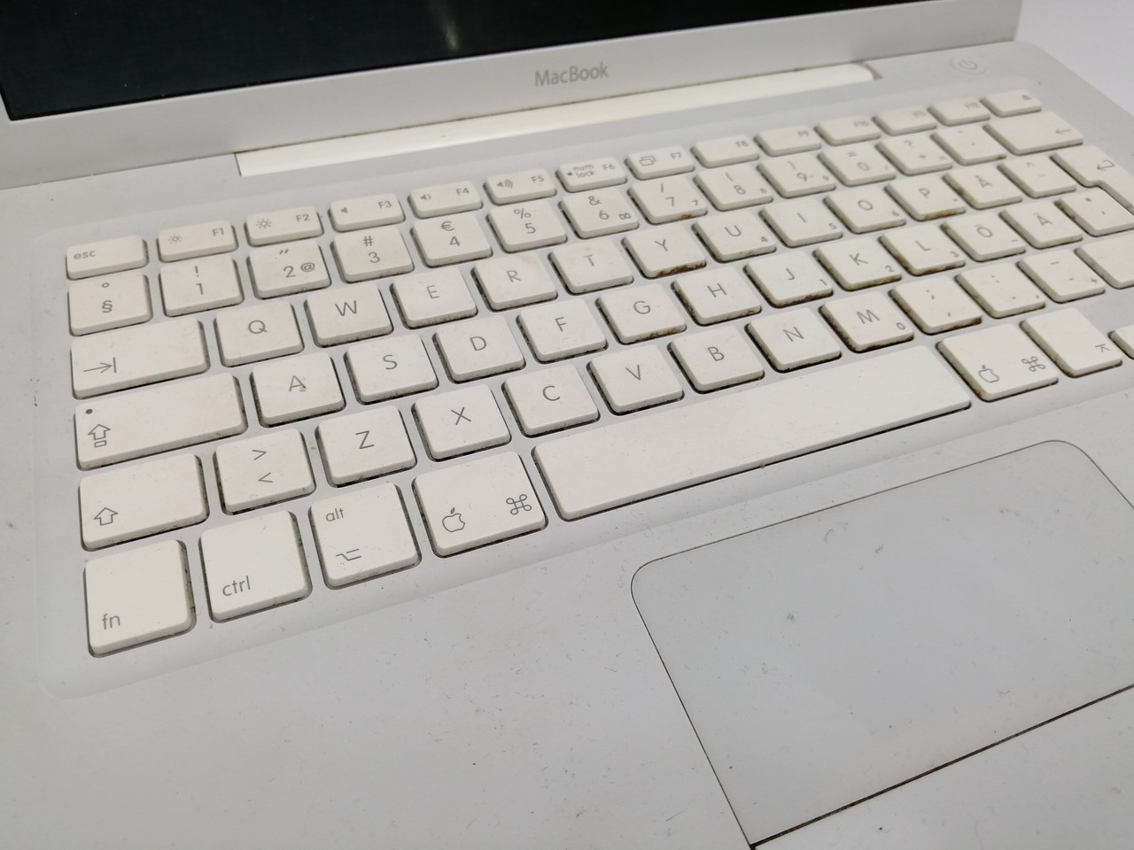 laptop-apple-macbook-a1185-lad-stan-uzywany