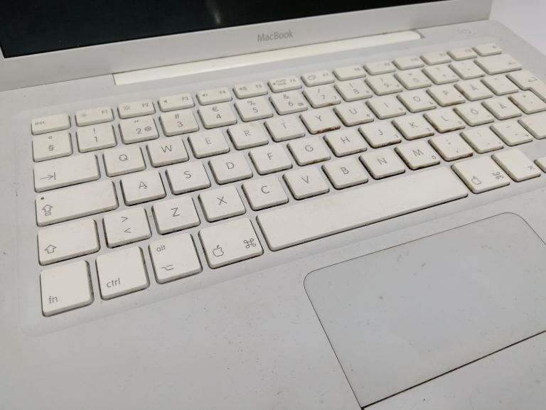 laptop-apple-macbook-a1185-lad-stan-uzywany