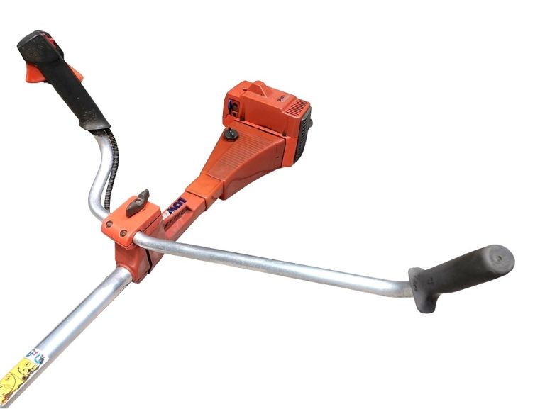 kosa-spalinowa-husqvarna-245r-podkaszarka-szelki-marka-husqvarna