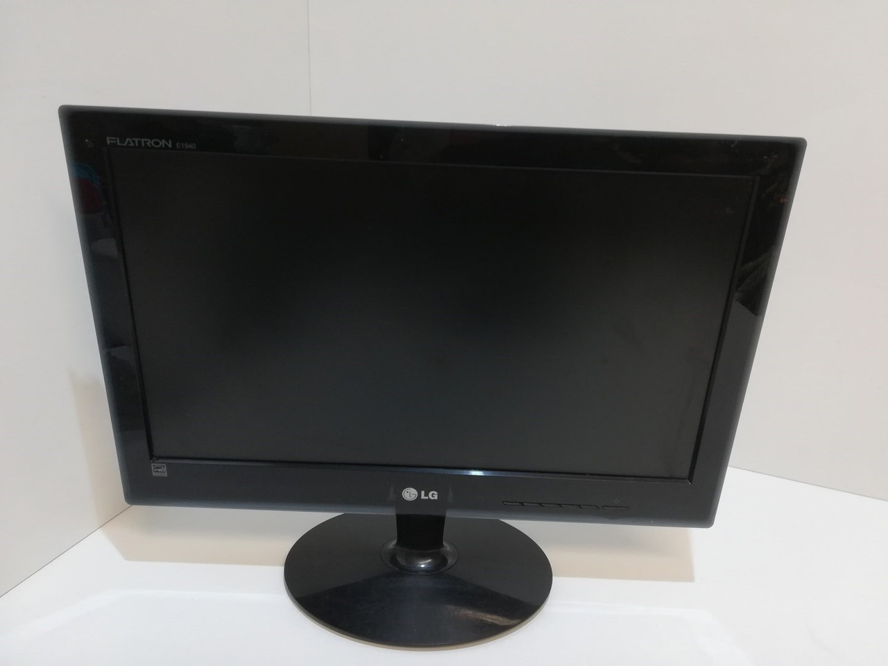 monitor-lg-flatron-e-1940-ean-gtin-8801031061525