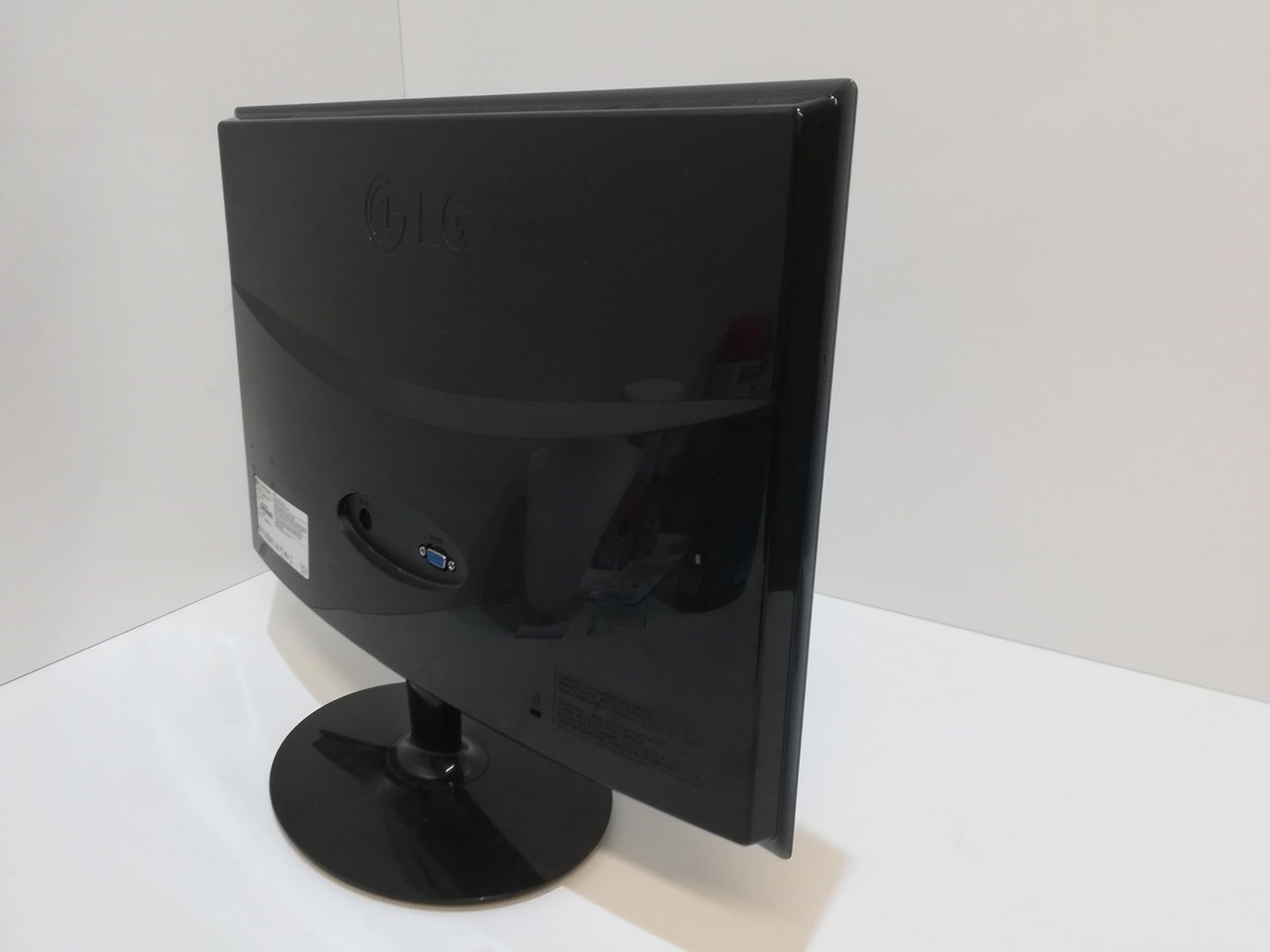monitor-lg-flatron-e-1940-rodzaj-podswietlania-206418-227542