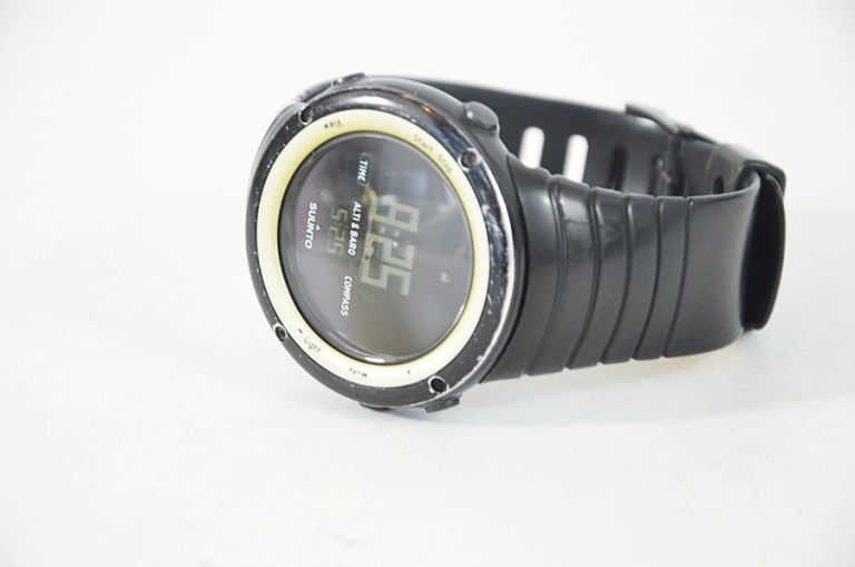 ZEGAREK SUUNTO CORE SAHARA YELLOW STAN ŚREDNI