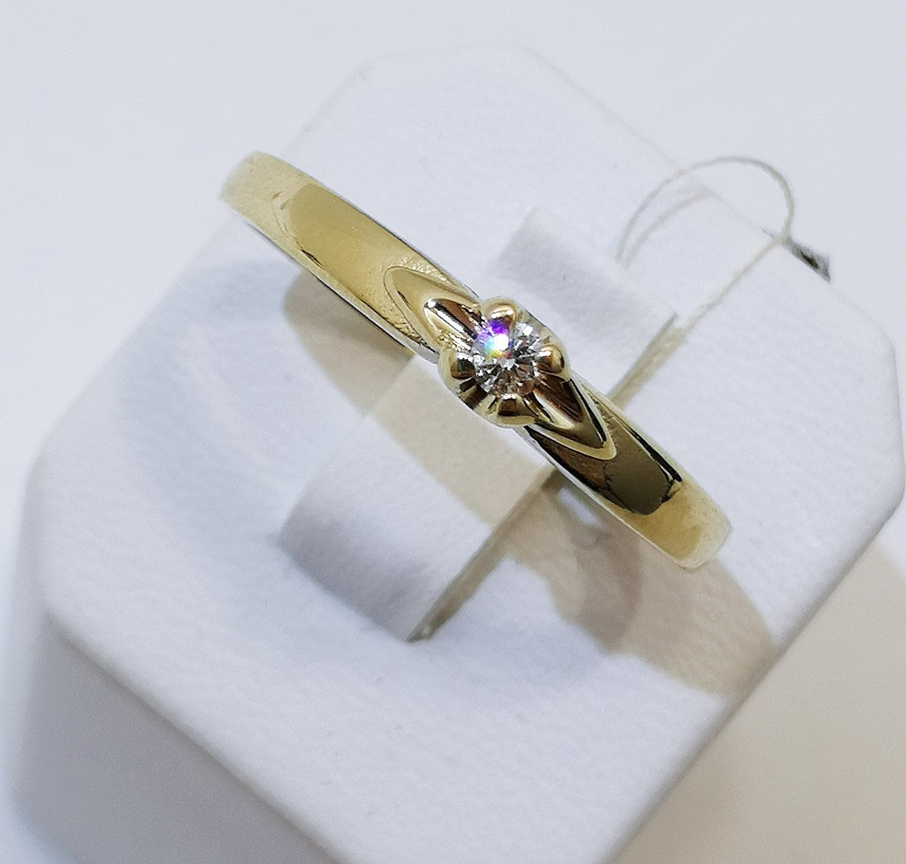 przepiekny-delikatny-pierscionek-z-diamentem-cert-stan-11323-2