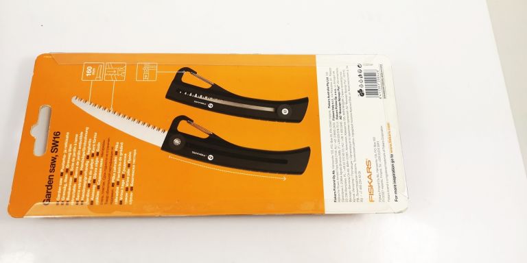 RĘCZNA PIŁA DO GAŁĘZI FISKARS SW16 ESSENTIAL
