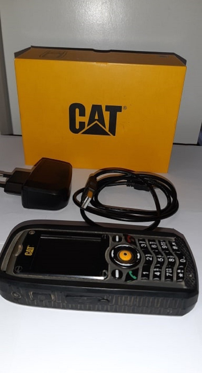 telefon-cat-b25-kpl-stan-uzywany