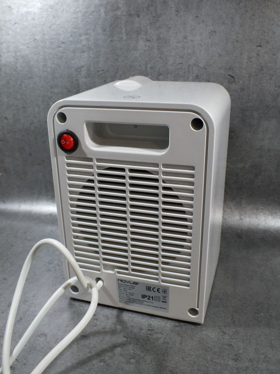 GRZEJNIK ELEKTRYCZNY TERMOSTAT FARELKA 1800W ROVU