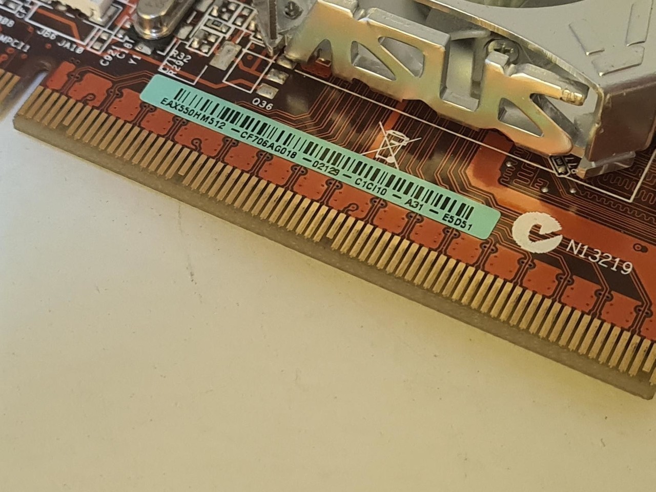 karta-graficzna-asus-n13219-producent-asus