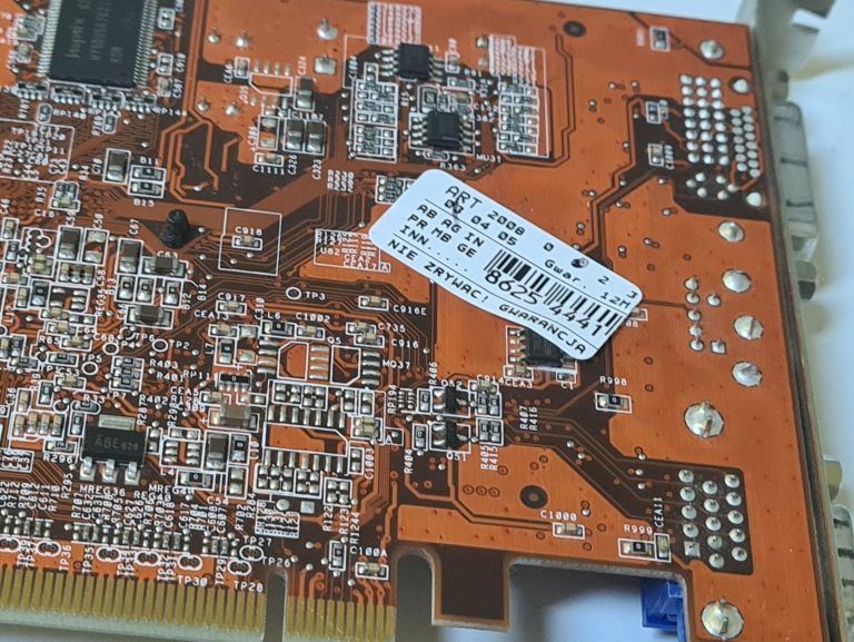 karta-graficzna-asus-n13219-pamiec-inna