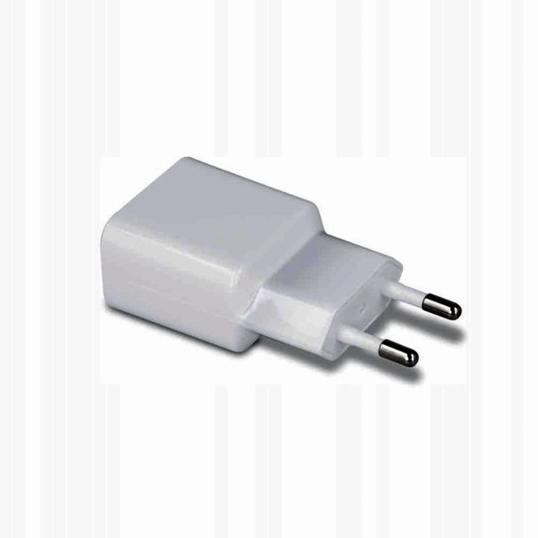 ŁADOWARKA SIECIOWA MAXLIFE MXTC-01 USB 1A + KABEL