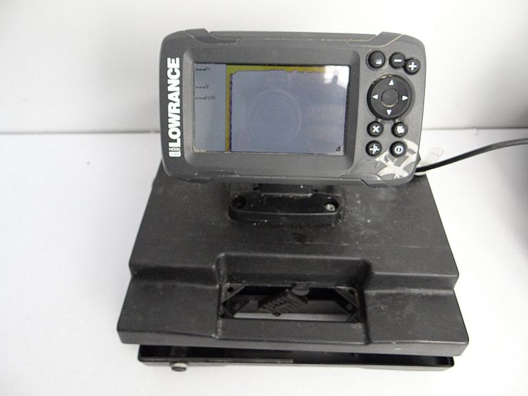echosonda-lowrance-hook-4xgps-torba-stan-uzywany