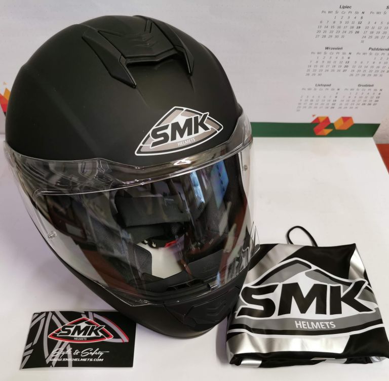 KASK INTEGRALNY SMK TWISTER MATT BLACK MA200 (M)