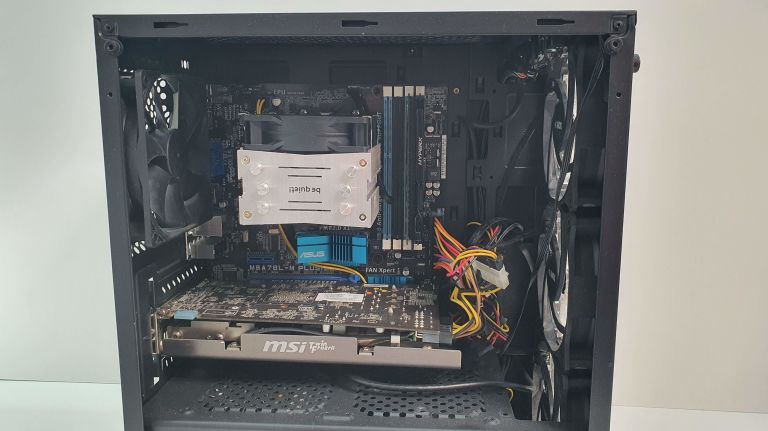 KOMPUTER MSI 12DDR3 / AMD FX8350 / GTX 560 / 250G