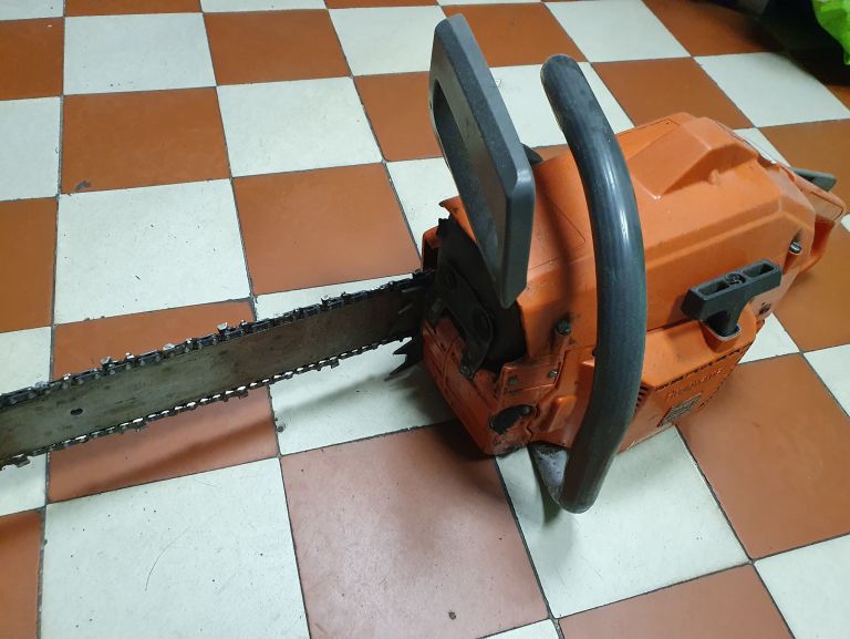 PIŁA SPALINOWA HUSQVARNA 254