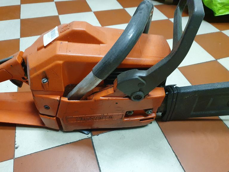 PIŁA SPALINOWA HUSQVARNA 254