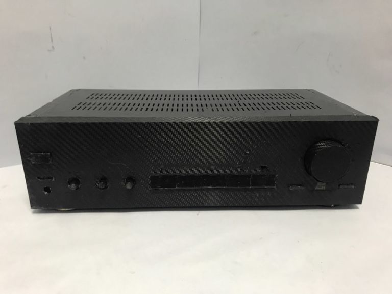 WZMACNIACZ SOUNDWAVE A900 USZKODZONY