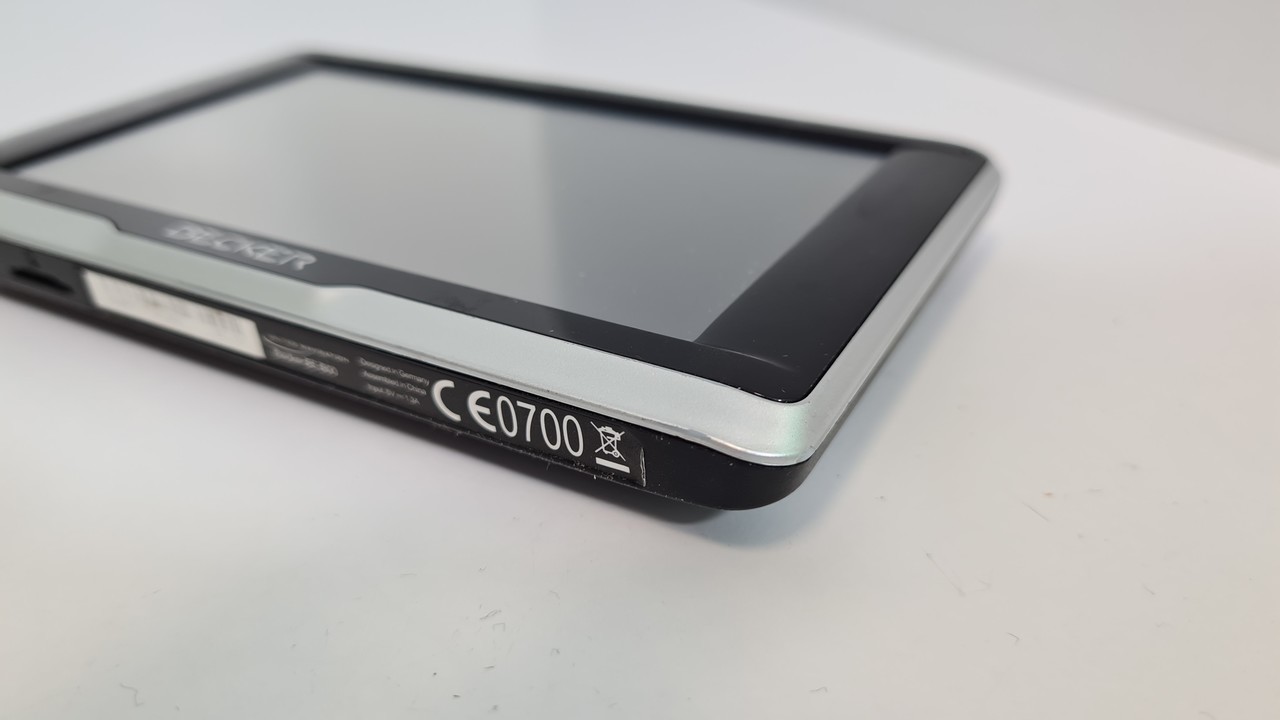 nawigacja-samochodowa-becker-be-b00-rodzaj-samochodowa