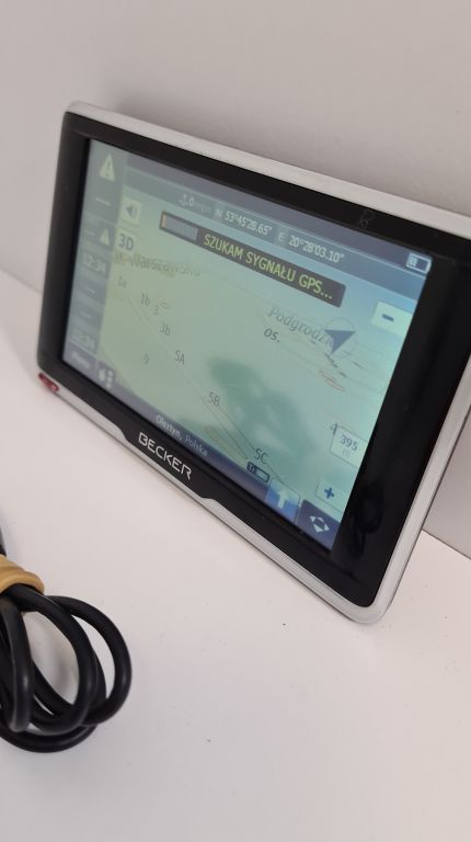 nawigacja-samochodowa-becker-be-b00-stan-uzywany