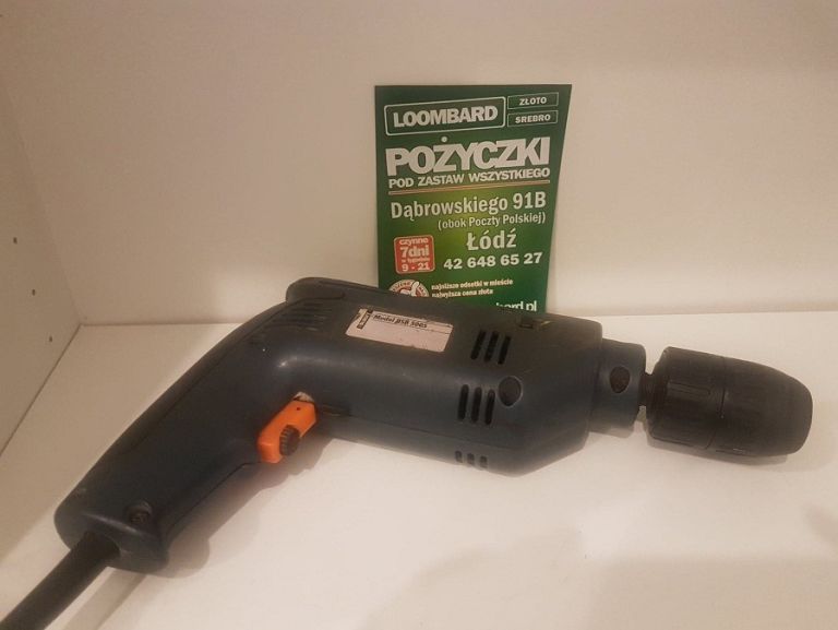 wiertarka-dabrowskiego-93-obok-poczty-lodz