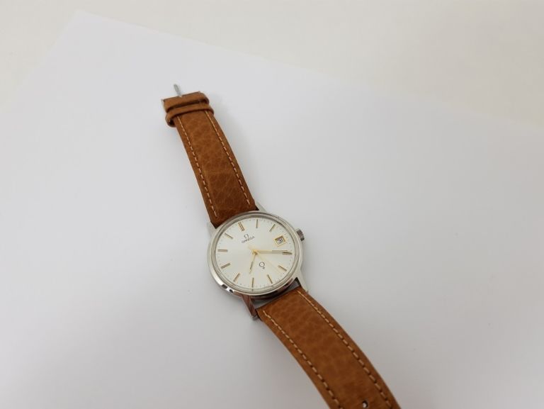 ZEGAREK OMEGA