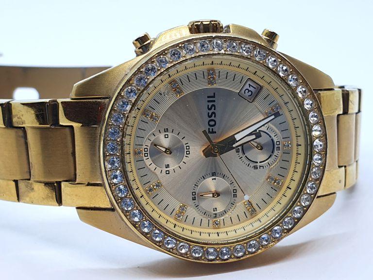 zegarek-damski-fossil-es2683-ksztalt-koperty-okragla