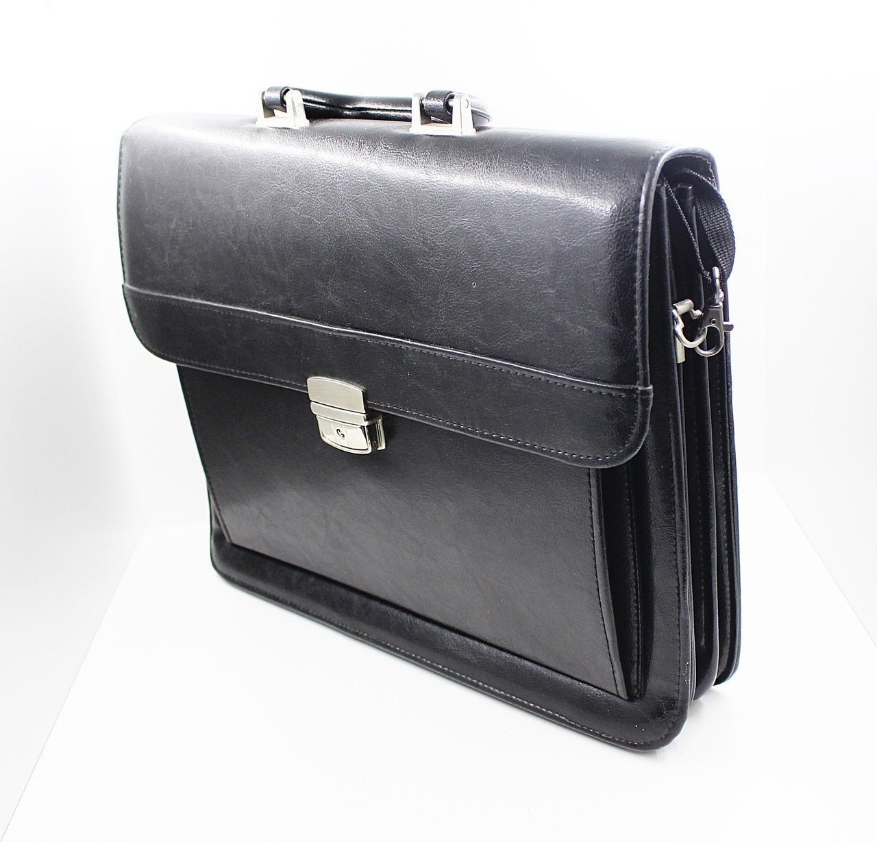 torba-wizytowa-dyplomatka-czarna-meska-stan-uzywany