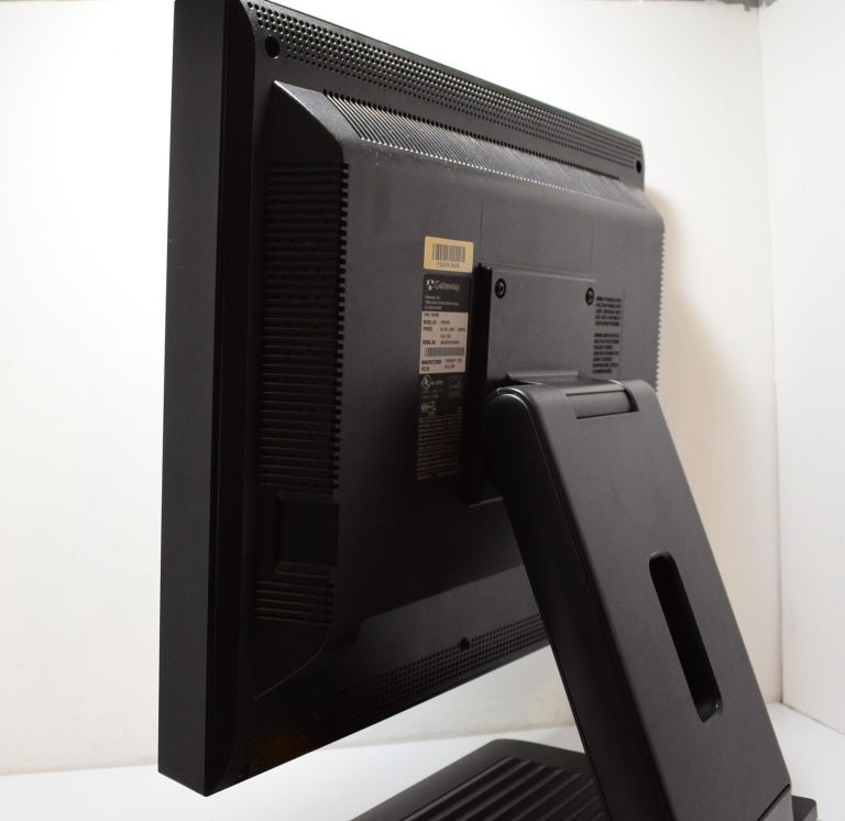 MONITOR LCD 19 GATEWAY - MODEL FPD 1940