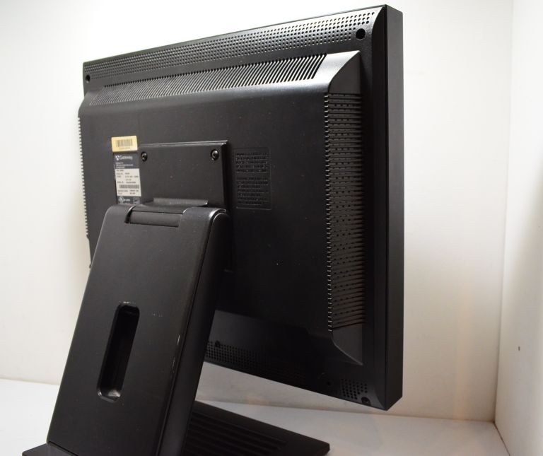 MONITOR LCD 19 GATEWAY - MODEL FPD 1940