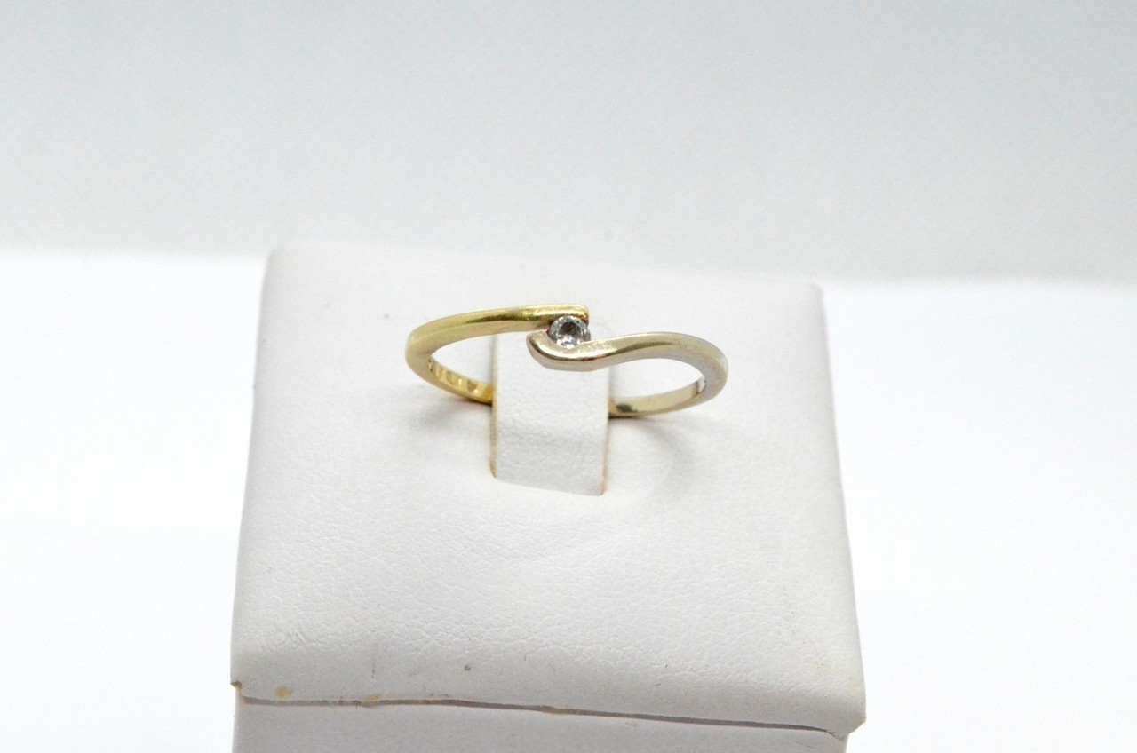 pierscionek-material-zloto